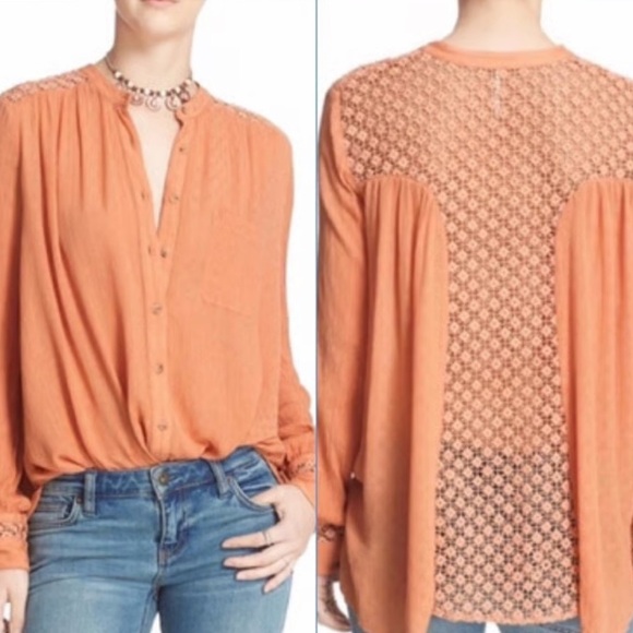 Free People "The Best" Crochet Button Front Top Size Large Long Sleeves Casual - Picture 2 of 10